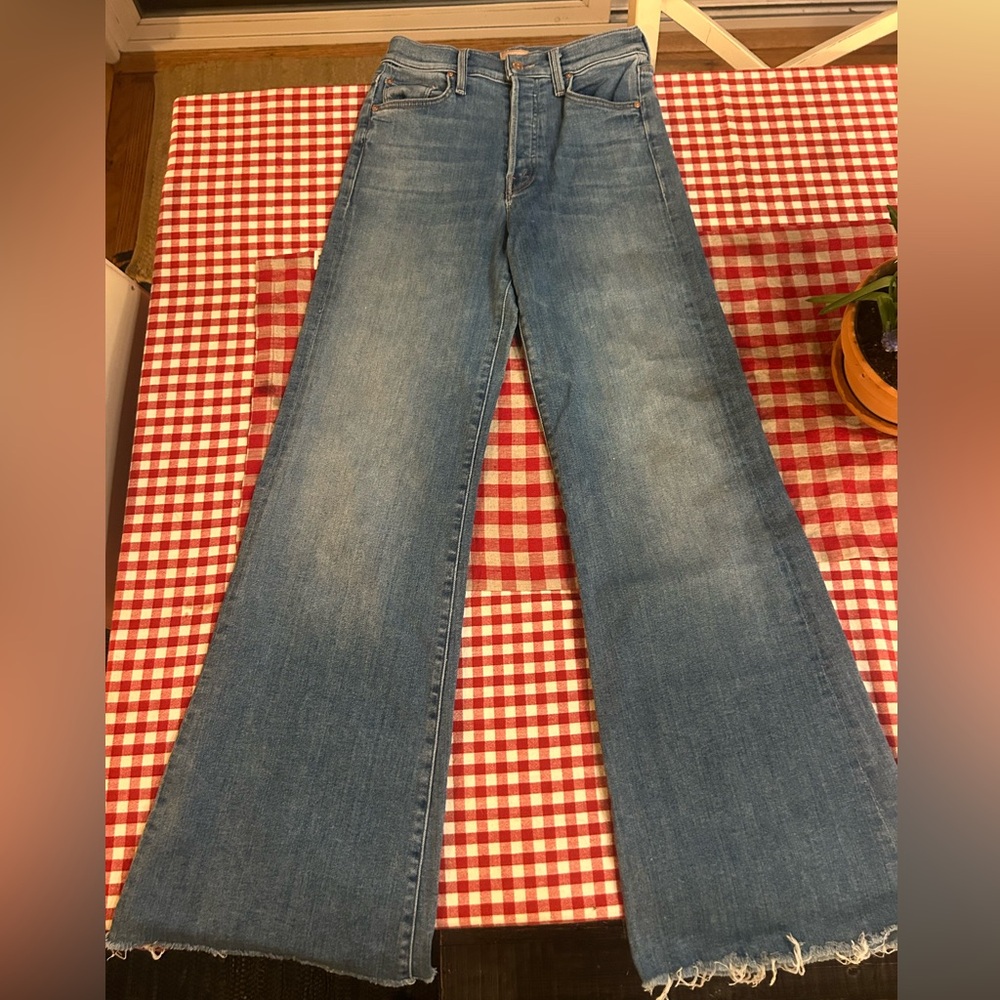MOTHER  Tomcat Roller Wide Leg Ankle Jeans in We The Animals.